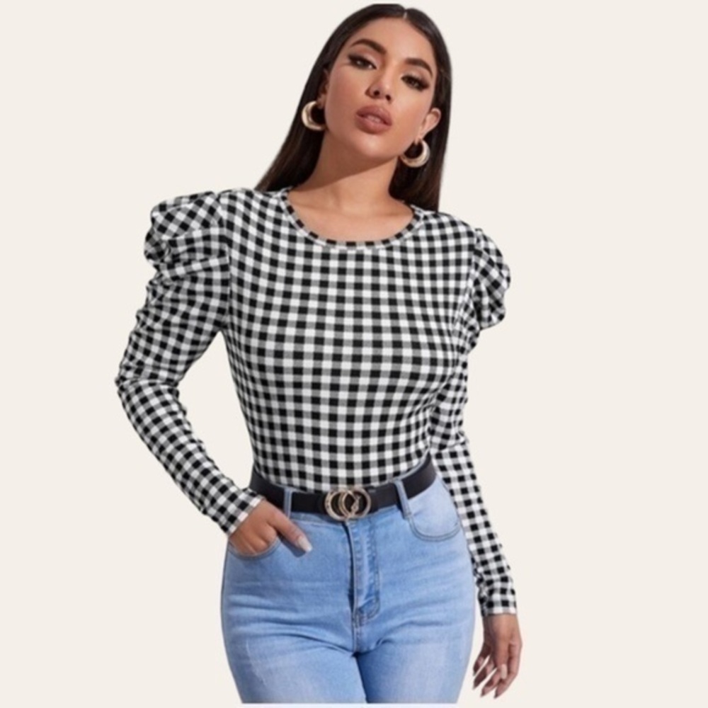 SHEIN Privé Gigot Sleeve Buffalo Plaid Tee 💕